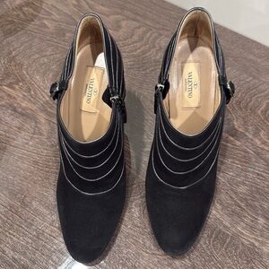 Valentino Garavani Shoes 👠